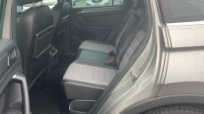 Volkswagen Tiguan 2.0 TDi 150 R-Line 5dr DSG Diesel Estate